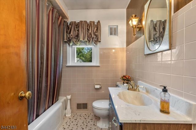 374 South Ave, Fanwood Boro, NJ 07023