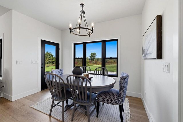 W10190 RIDGE ROAD, Hortonville, WI 54944