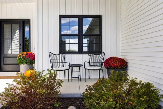 W10190 RIDGE ROAD, Hortonville, WI 54944