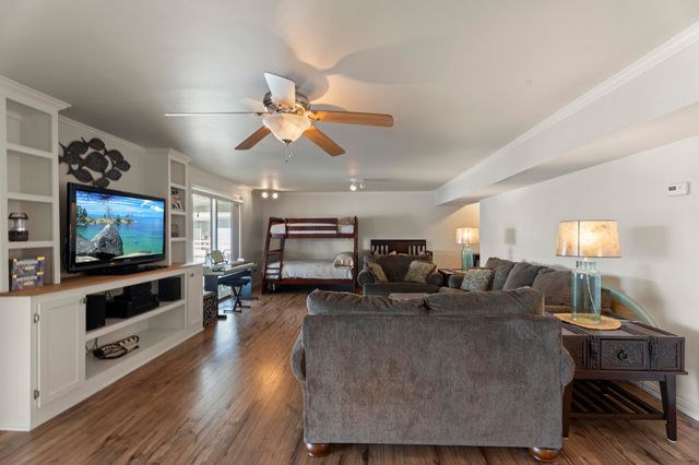 292 Private Road 97, Eucha, OK 74342