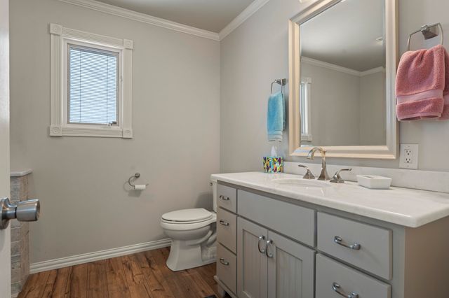 292 Private Road 97, Eucha, OK 74342