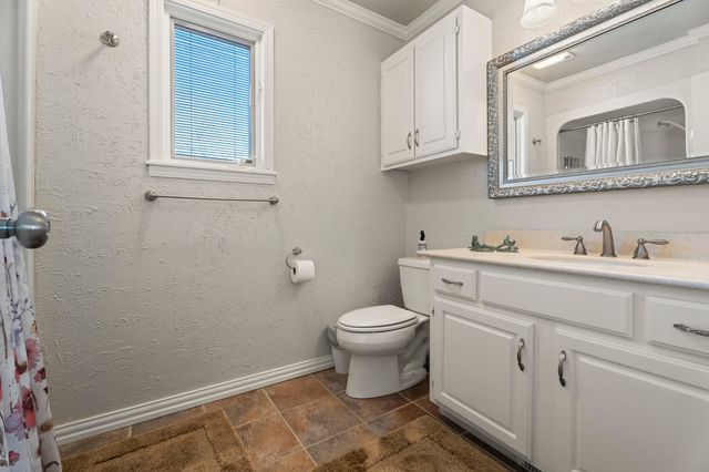 292 Private Road 97, Eucha, OK 74342