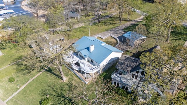292 Private Road 97, Eucha, OK 74342