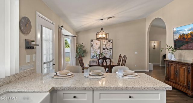 6120 W Shangri La Road, Glendale, AZ 85304