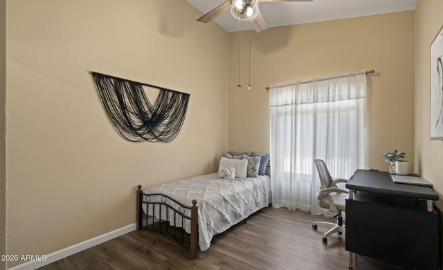 6120 W Shangri La Road, Glendale, AZ 85304