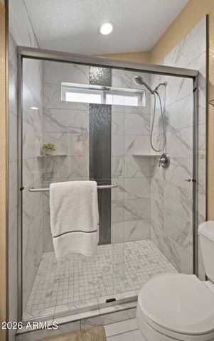 6120 W Shangri La Road, Glendale, AZ 85304