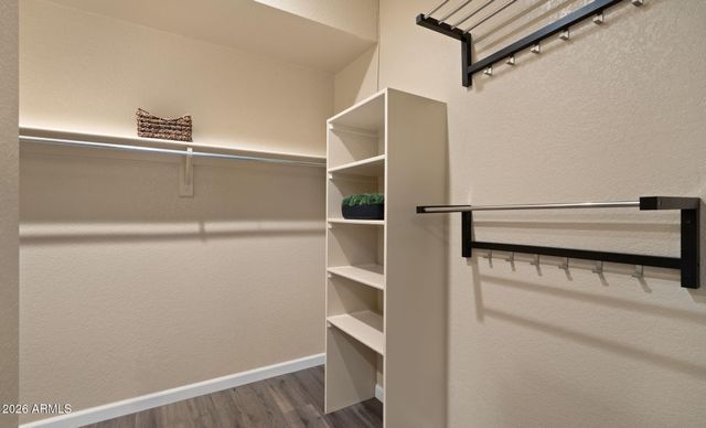 6120 W Shangri La Road, Glendale, AZ 85304
