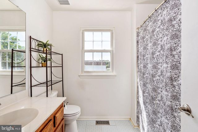 7600 WINSLOW CT, Fredericksburg, VA 22407