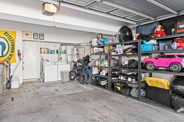 405 Whispering Willow Dr Unit E, Santee, CA 92071