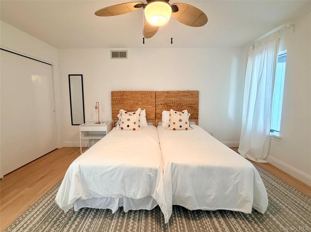 7 Midhampton Court, Quogue, NY 11959