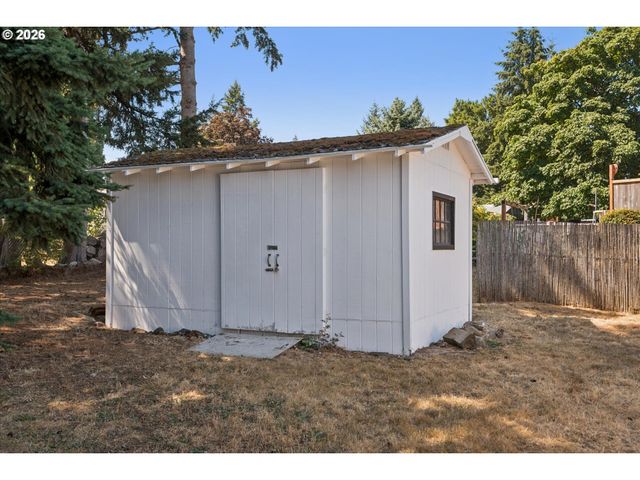 19255 WHITNEY Ln, Oregon City, OR 97045