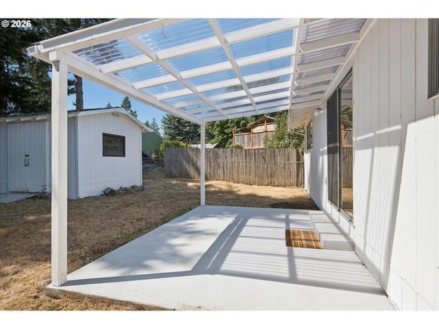 19255 WHITNEY Ln, Oregon City, OR 97045