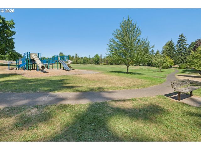 19255 WHITNEY Ln, Oregon City, OR 97045