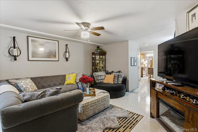 1020 E 213th Street, Bronx, NY 10469