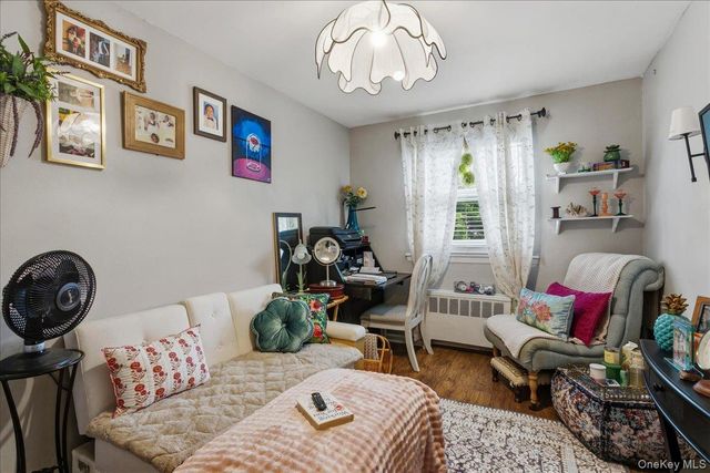 1020 E 213th Street, Bronx, NY 10469