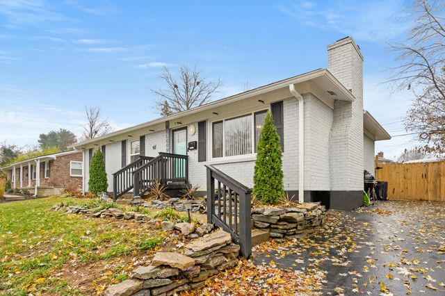 936 Lily Drive, Lexington, KY 40504