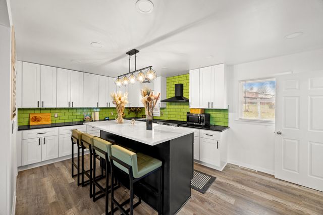 936 Lily Drive, Lexington, KY 40504