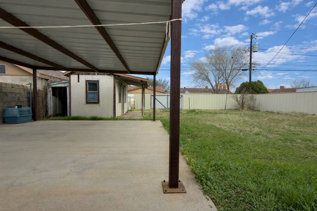 1709 E 51st St, Odessa, TX 79762