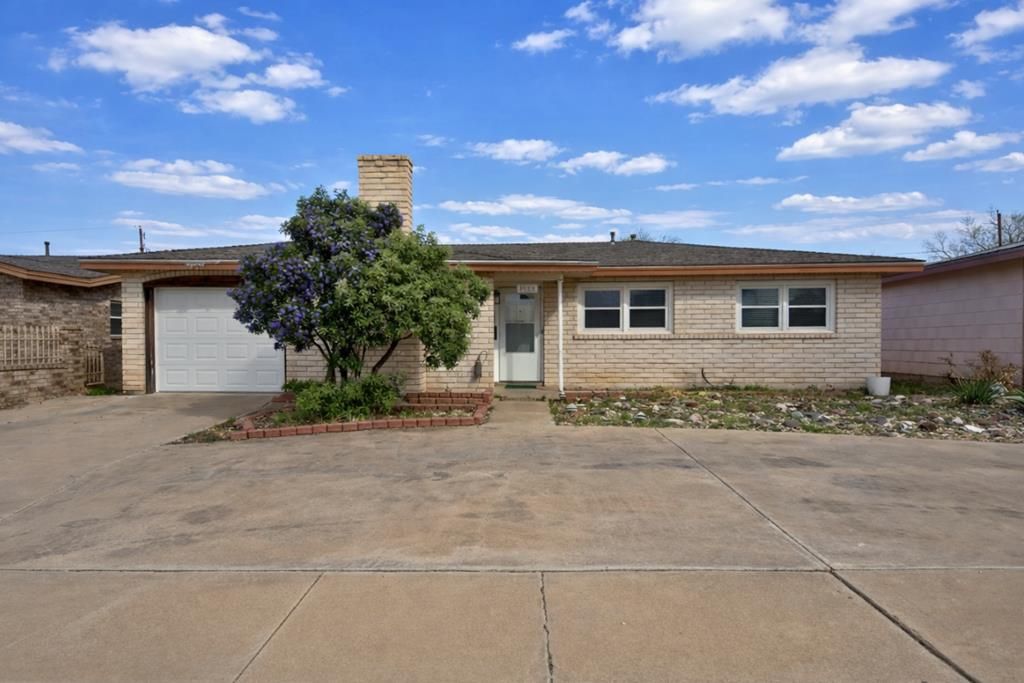 1709 E 51st St, Odessa, TX 79762