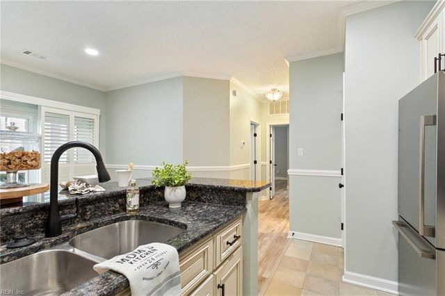 2312 Beach Haven Dr Apt 103, Virginia Beach, VA 23451