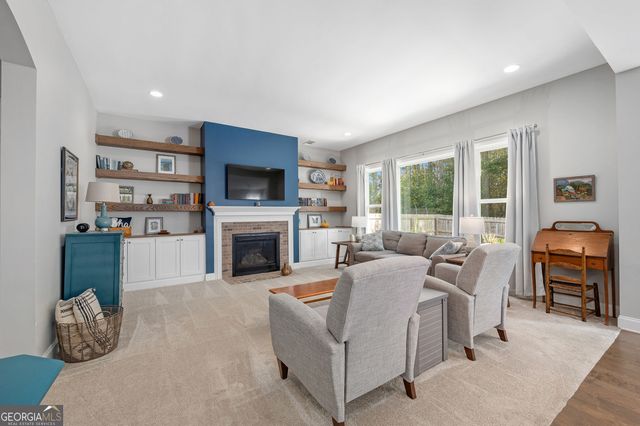 39 Floating Leaf Way, Dallas, GA 30132