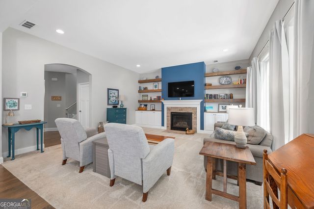 39 Floating Leaf Way, Dallas, GA 30132