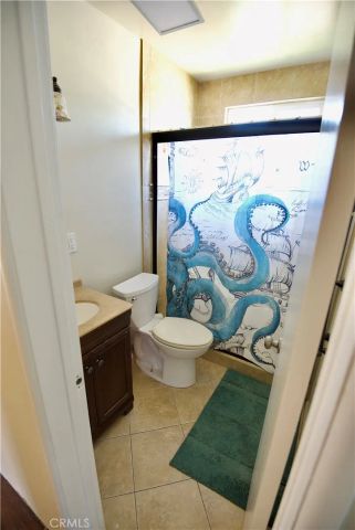 10008 Geneva, Montclair, CA 91763