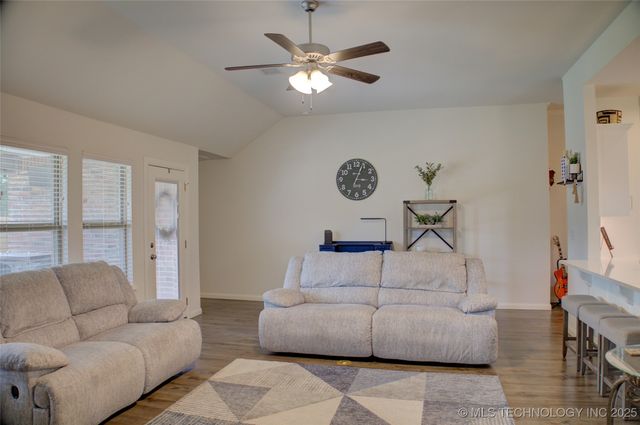 2130 E 140th Street, Bixby, OK 74008