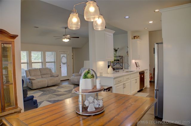 2130 E 140th Street, Bixby, OK 74008