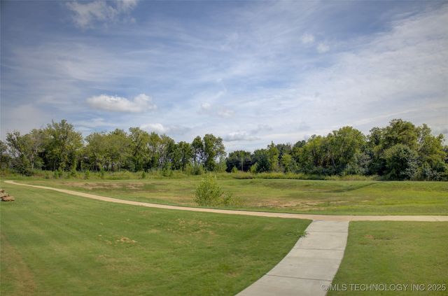2130 E 140th Street, Bixby, OK 74008