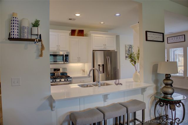 2130 E 140th Street, Bixby, OK 74008