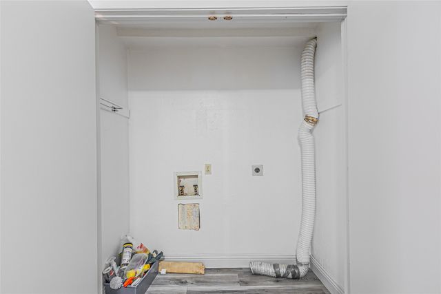 1313 Oakbluff Drive, Lancaster, TX 75146