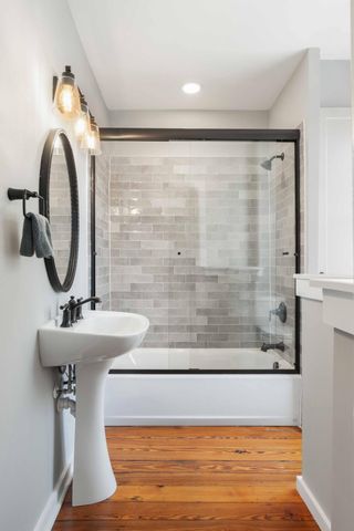 100 Queen Street, Charleston, SC 29401