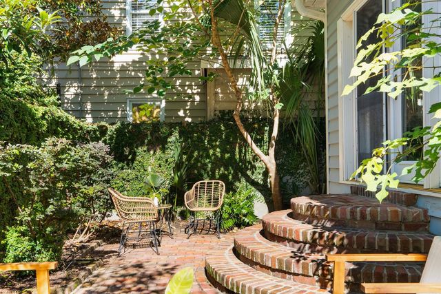 100 Queen Street, Charleston, SC 29401