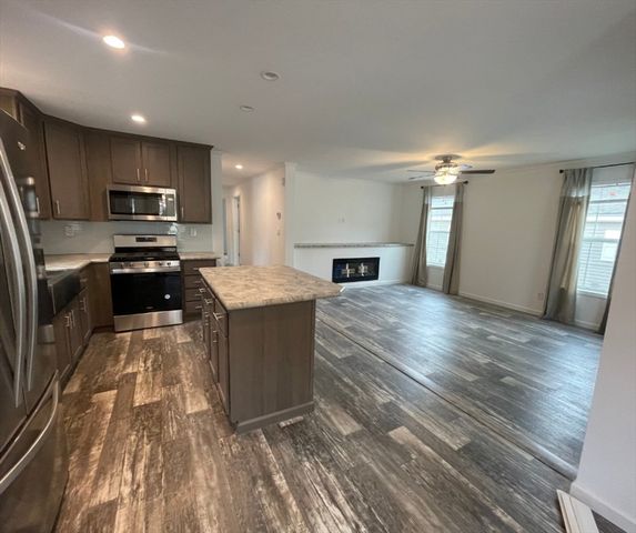 175 Nijal Court, Fitchburg, MA 01420