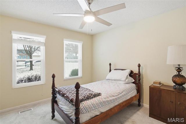 206 Newcastle Drive, Fairview Heights, IL 62208