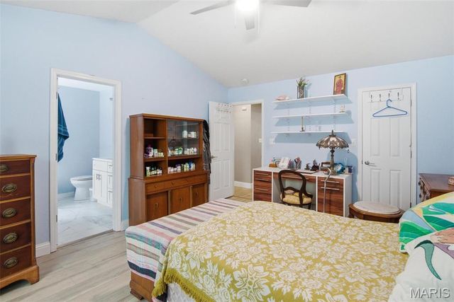 206 Newcastle Drive, Fairview Heights, IL 62208