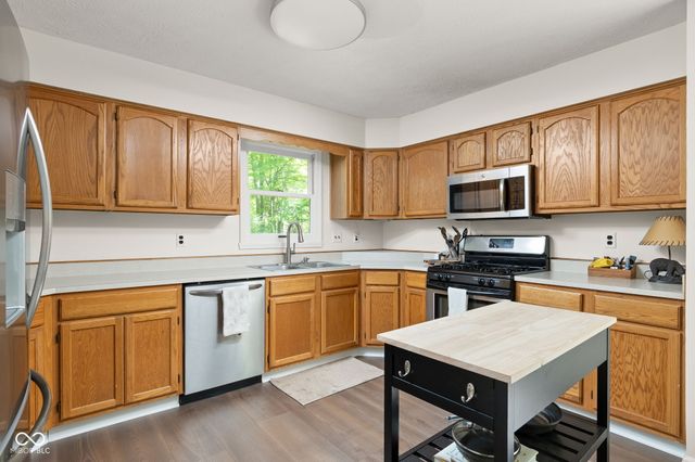 3613 Crickwood Circle, Indianapolis, IN 46268