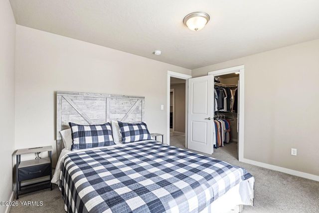 6105 Occidental Rd, Yakima, WA 98903