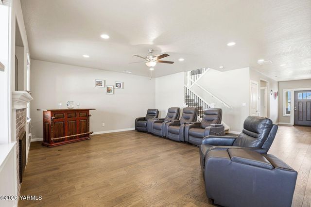 6105 Occidental Rd, Yakima, WA 98903