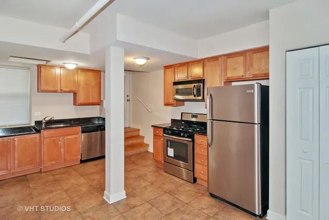 432 Harrison Street G, Oak Park, IL 60304