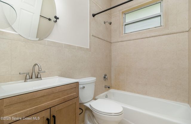 9276 107th Avenue, Vero Beach, FL 32967