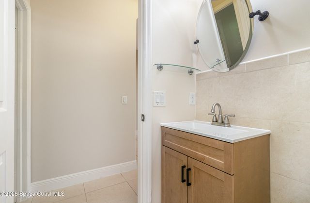 9276 107th Avenue, Vero Beach, FL 32967