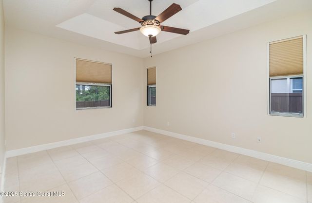 9276 107th Avenue, Vero Beach, FL 32967