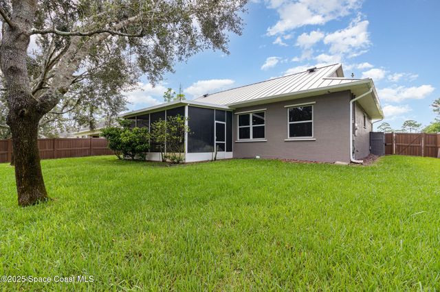 9276 107th Avenue, Vero Beach, FL 32967