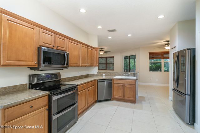 9276 107th Avenue, Vero Beach, FL 32967