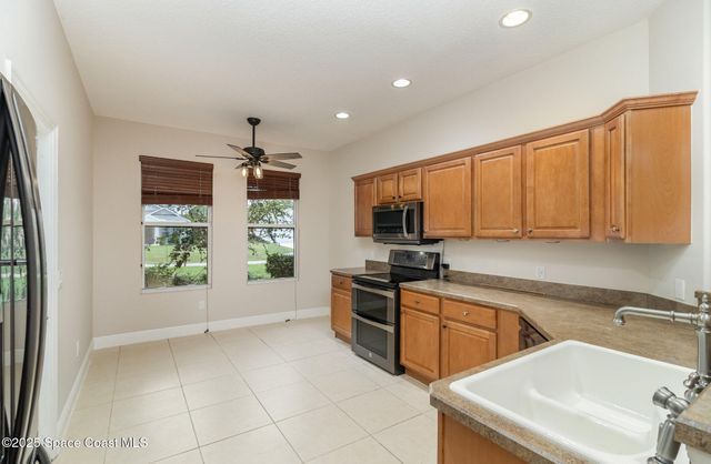 9276 107th Avenue, Vero Beach, FL 32967