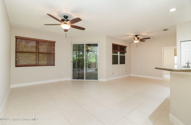 9276 107th Avenue, Vero Beach, FL 32967