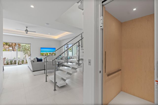 221 Shore Court, Lauderdale-By-The-Sea, Lauderdale By The Sea, FL 33308