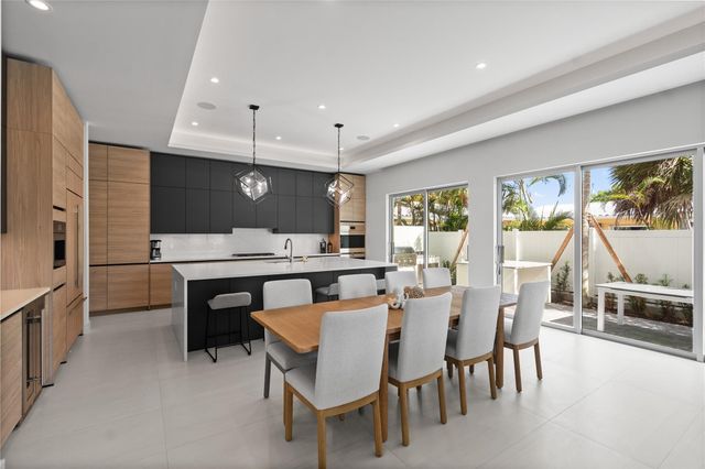 221 Shore Court, Lauderdale-By-The-Sea, Lauderdale By The Sea, FL 33308